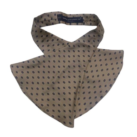 Silk Vintage Ginnie Johansen Tan Gold Beige Print Bow Neck Scarf Necktie Pattern - Picture 1 of 9